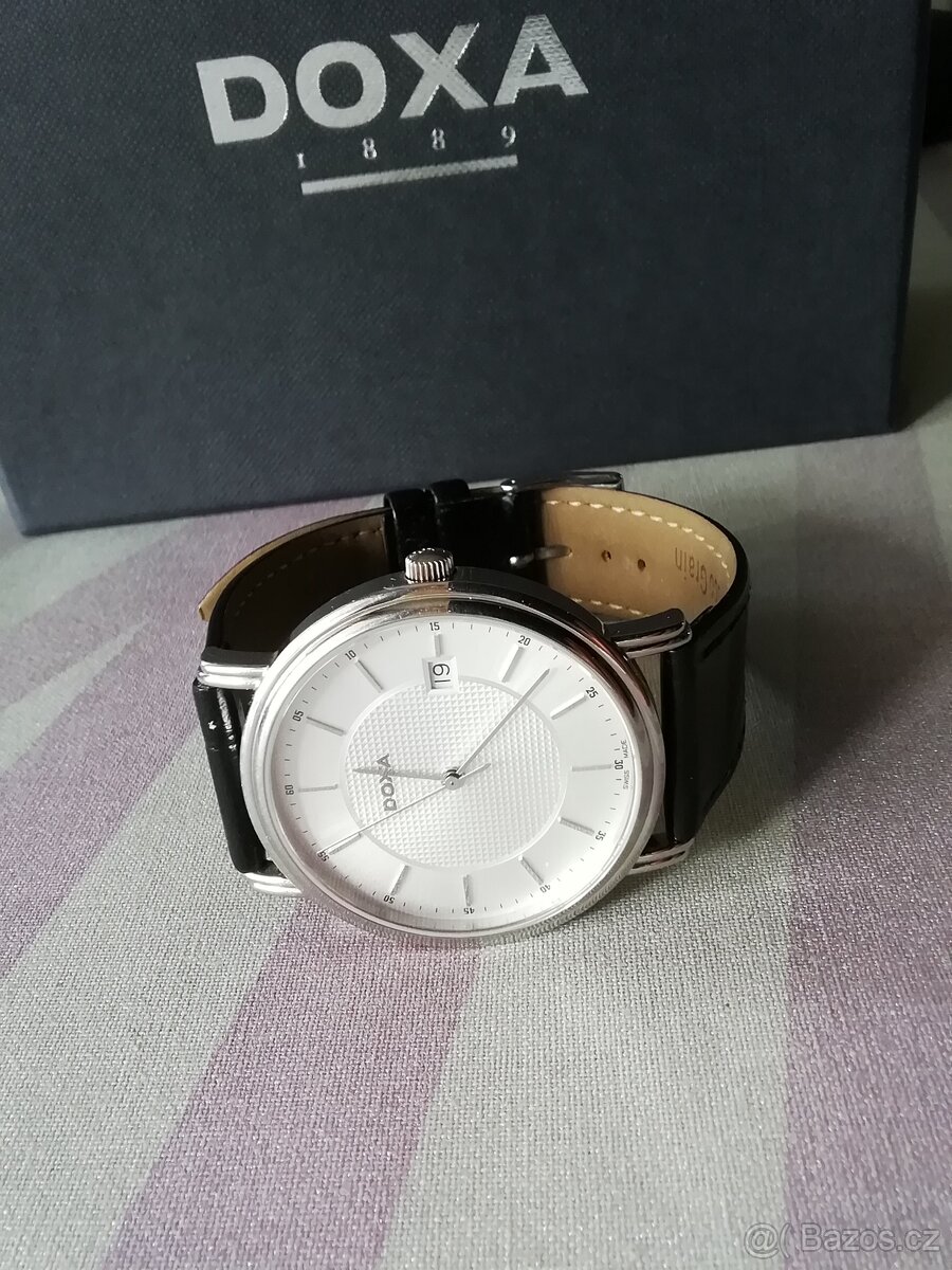 Hodinky DOXA - 2