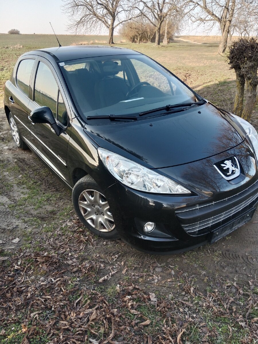 Peugeot 207 - 2