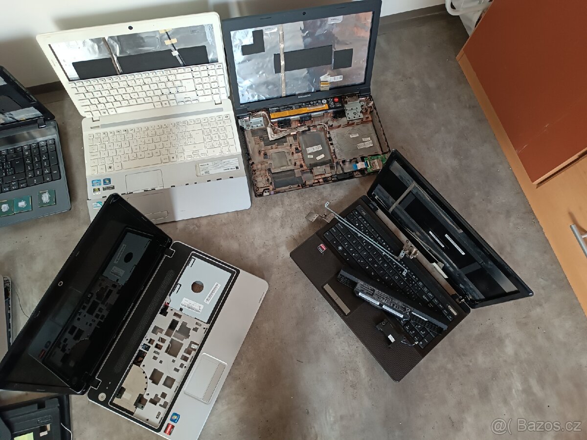 Prodám náhradní díly na notebooky - 2