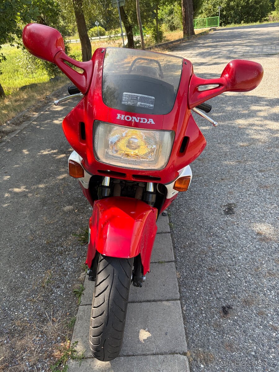 Honda CBR 500 F - 2