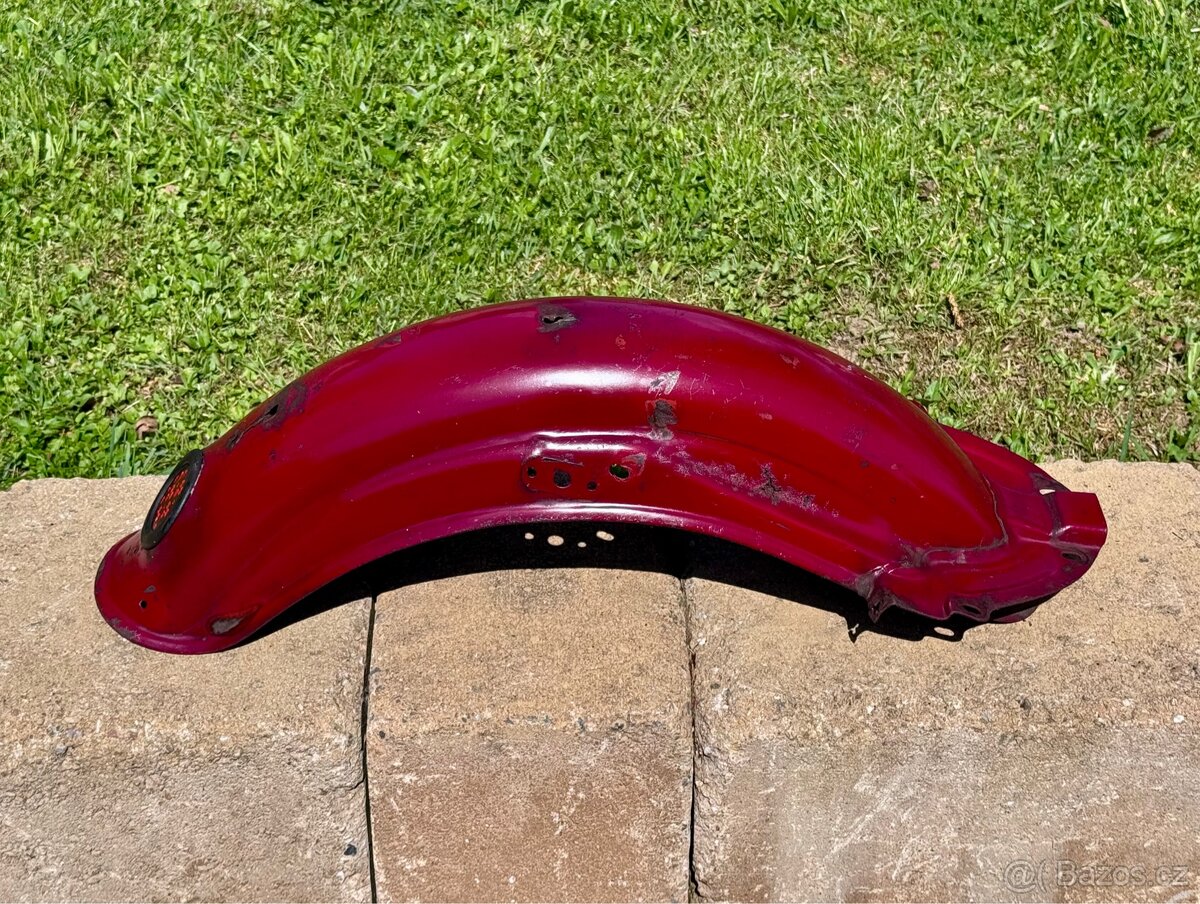 Jawa 250 350 panelka - zadní blatník - 2