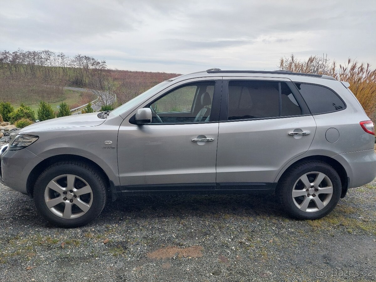 Hyundai Santa Fe - 2