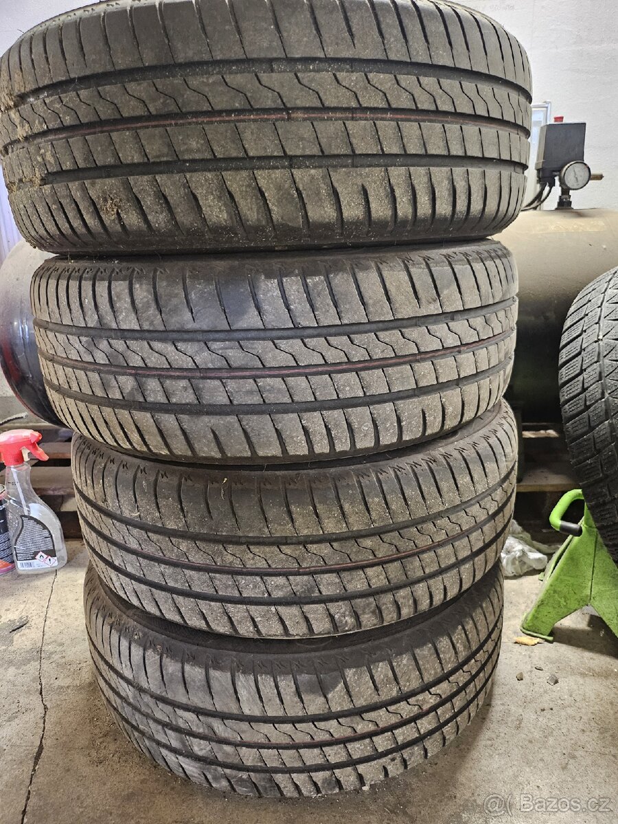 185 /55 R 15 82H sada pneu s disky - 2