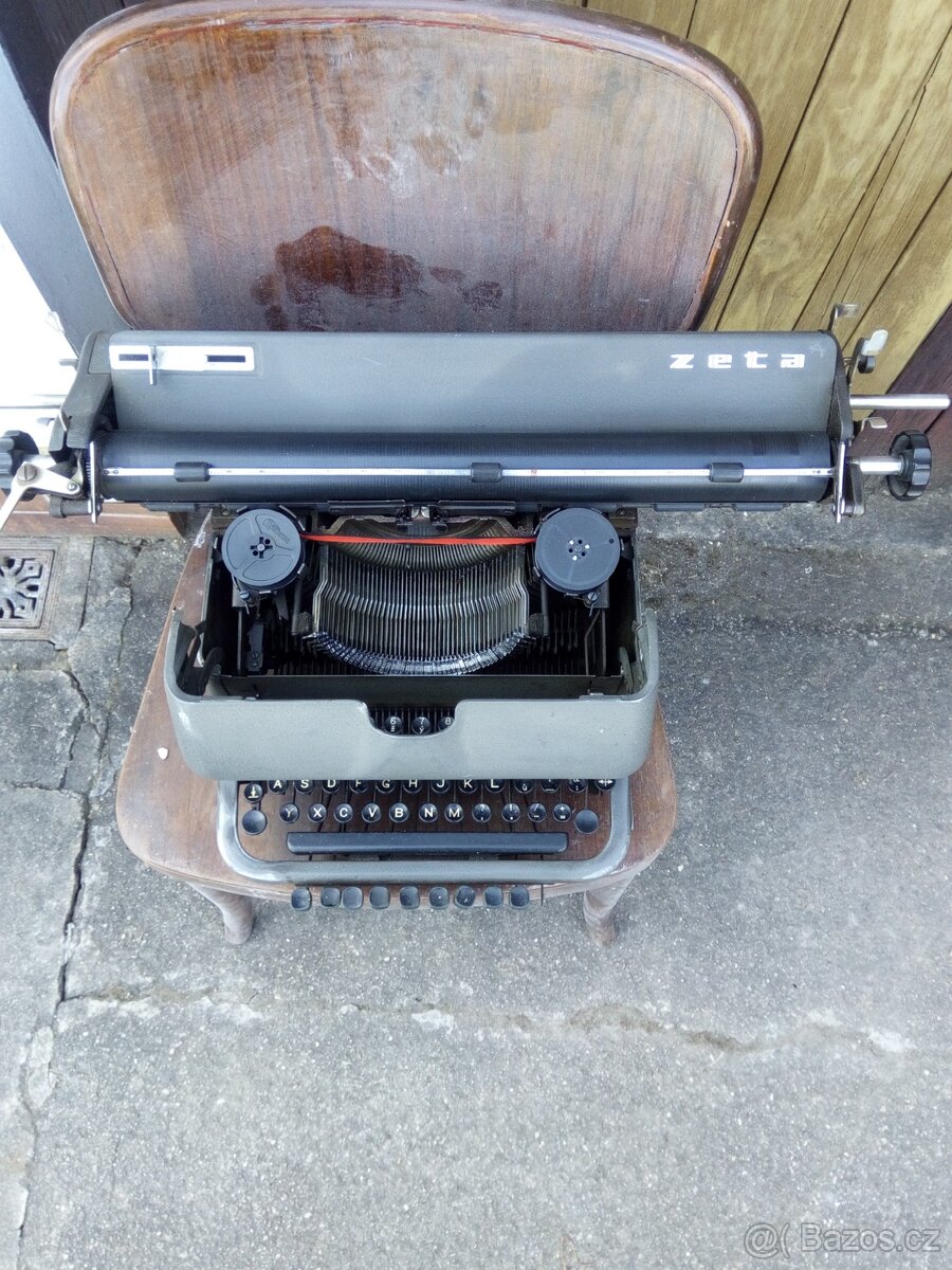 Psací stroj - 2