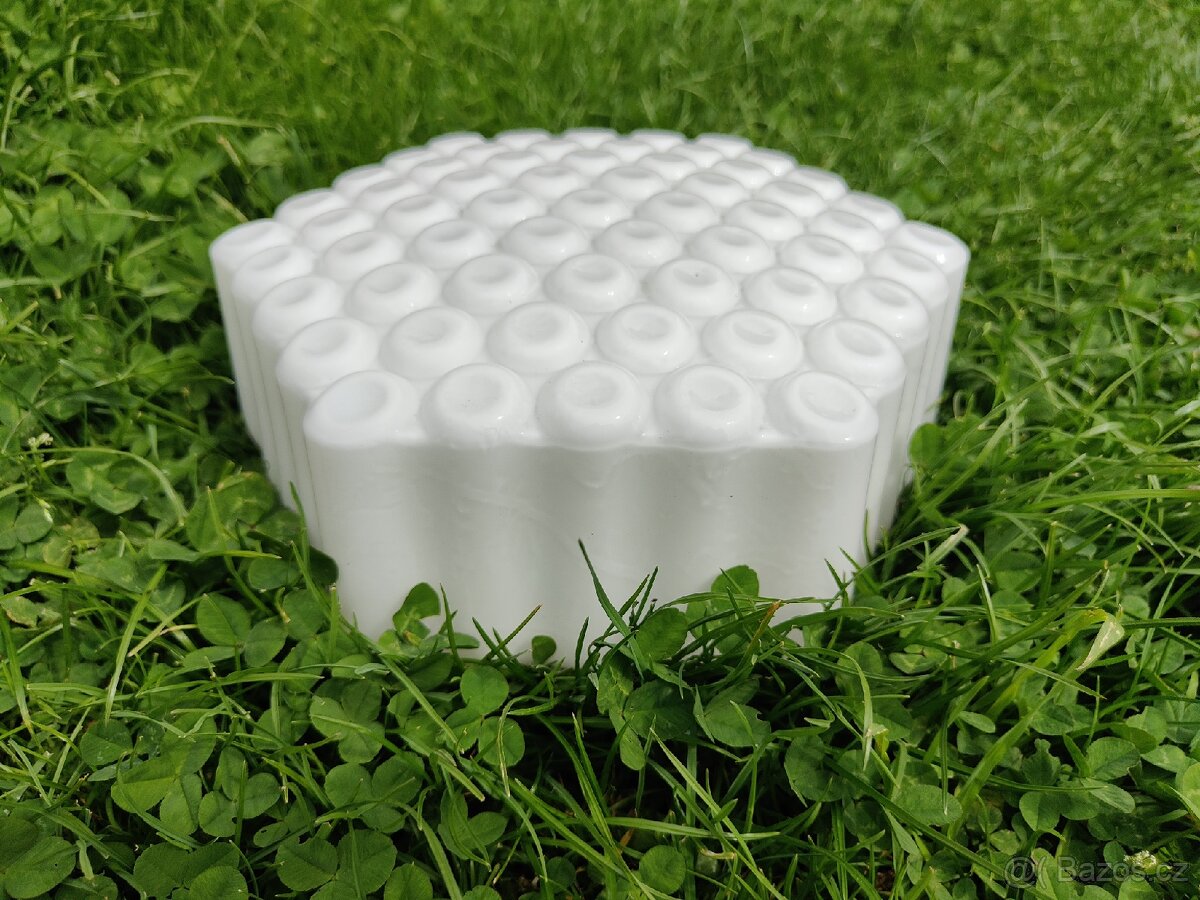 Ivan Jakeš 70 léta stropnice, světlo "včelí plástev" - 2