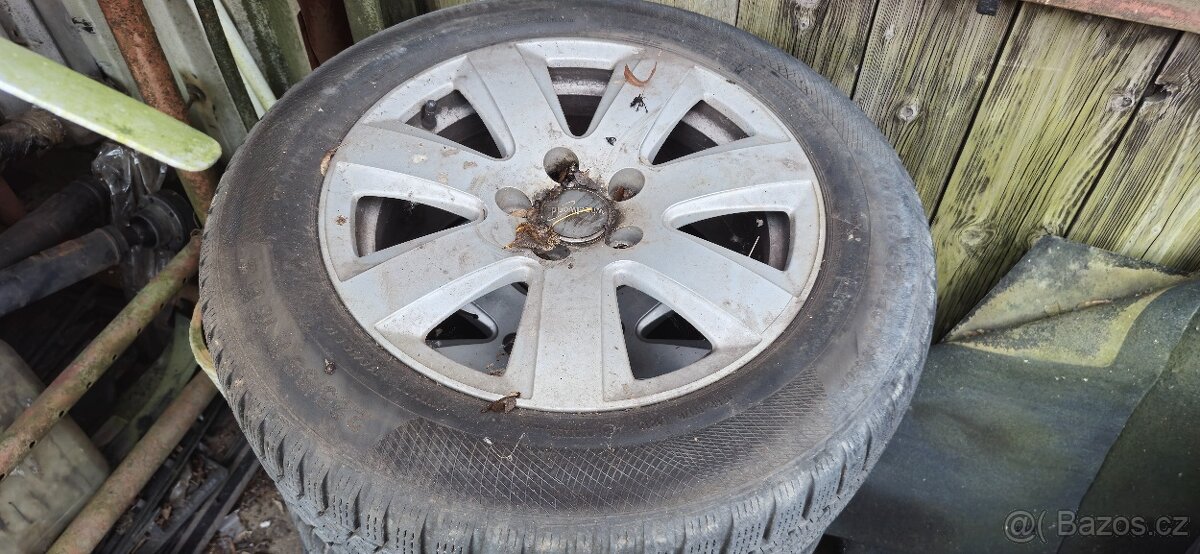 Zimni kola audi a6 4f 225/55 r16 5x112 - 2