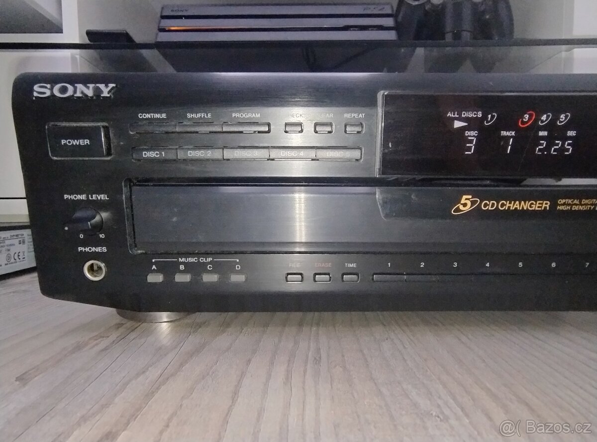 SONY CDP-CE505 přehrávač na 5cd - 2