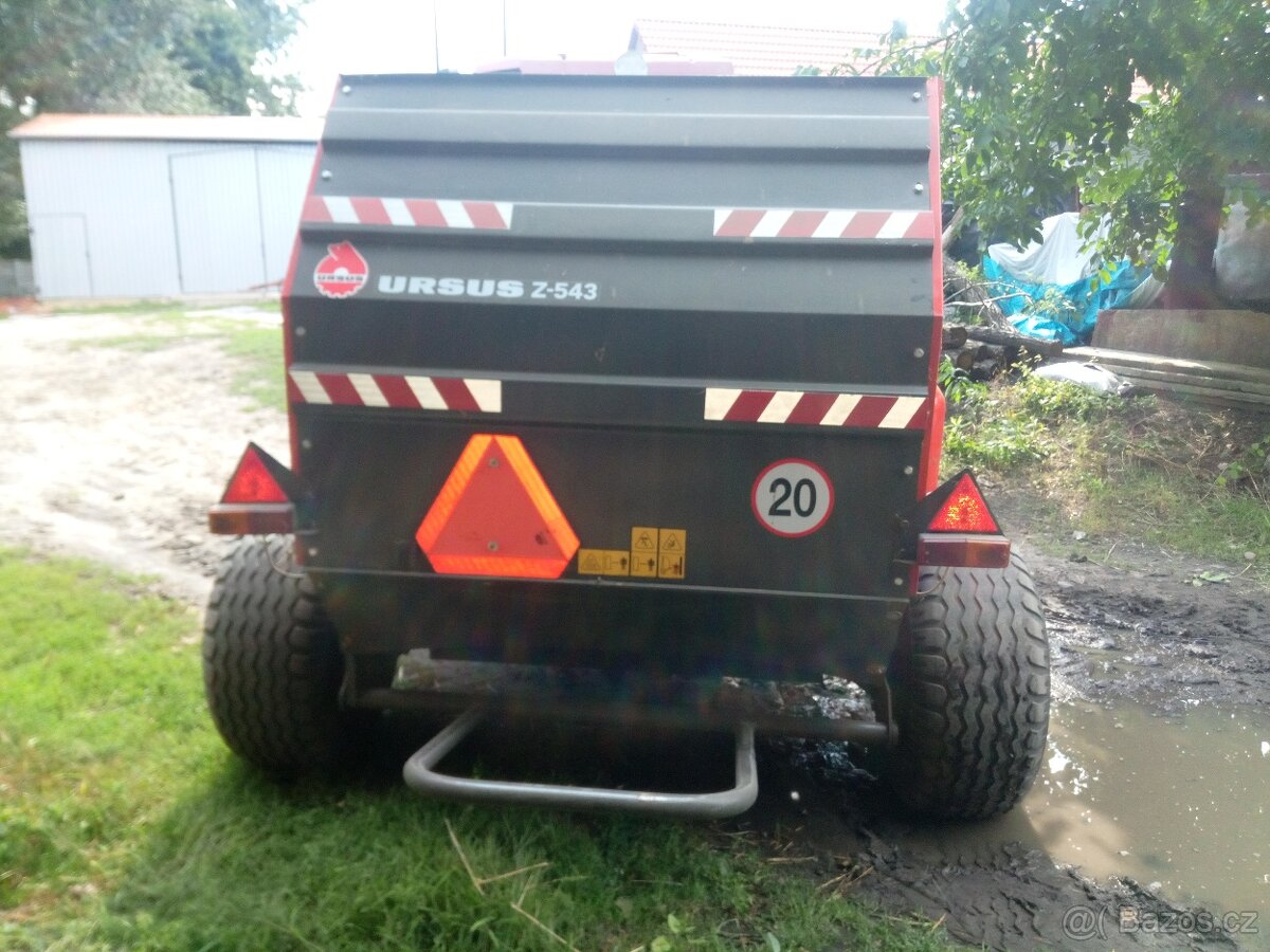 lis na kulaté balíky ursus z 543 - 2