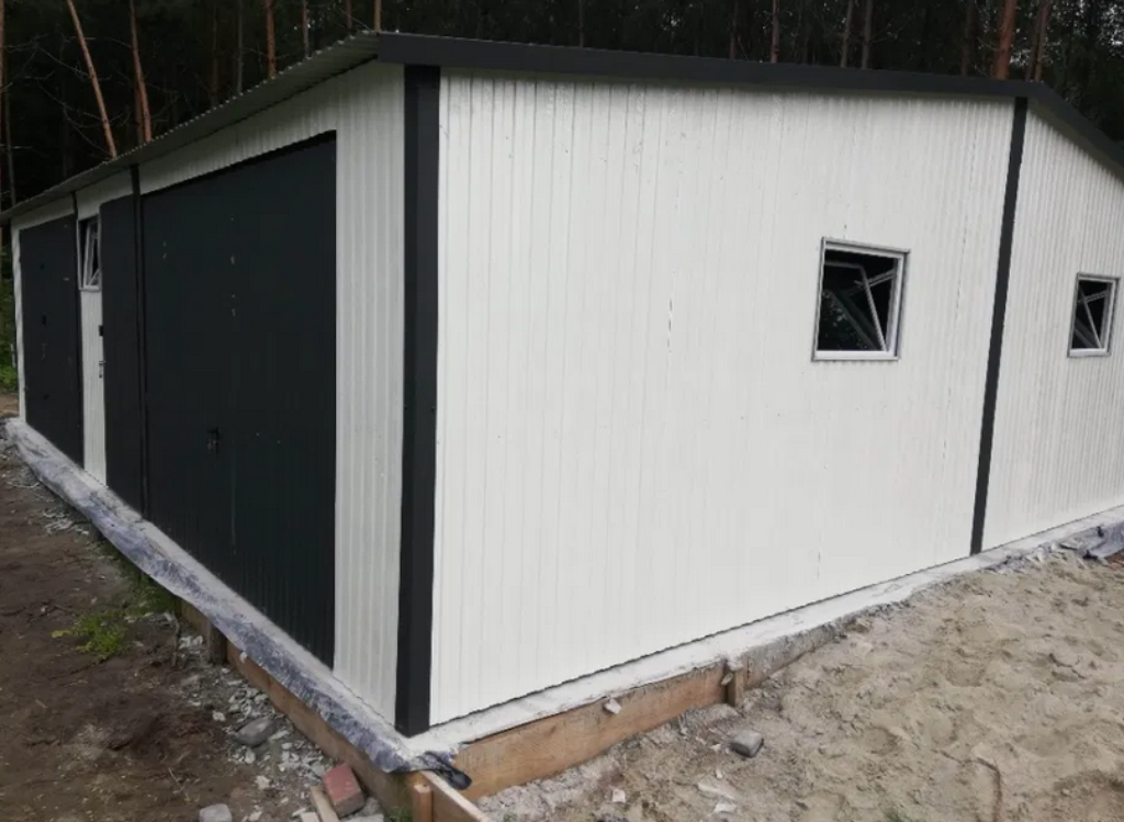 Plechová garáž 8x6 - 2