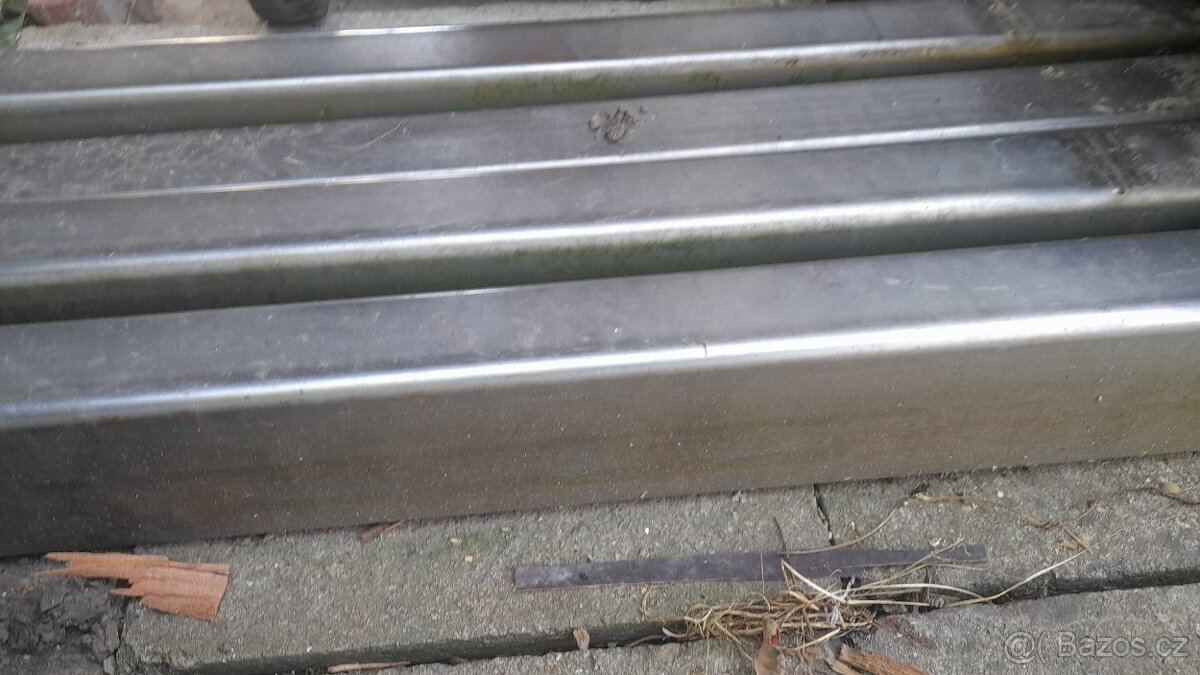 Nerezový profil + ocelové trubky - 2
