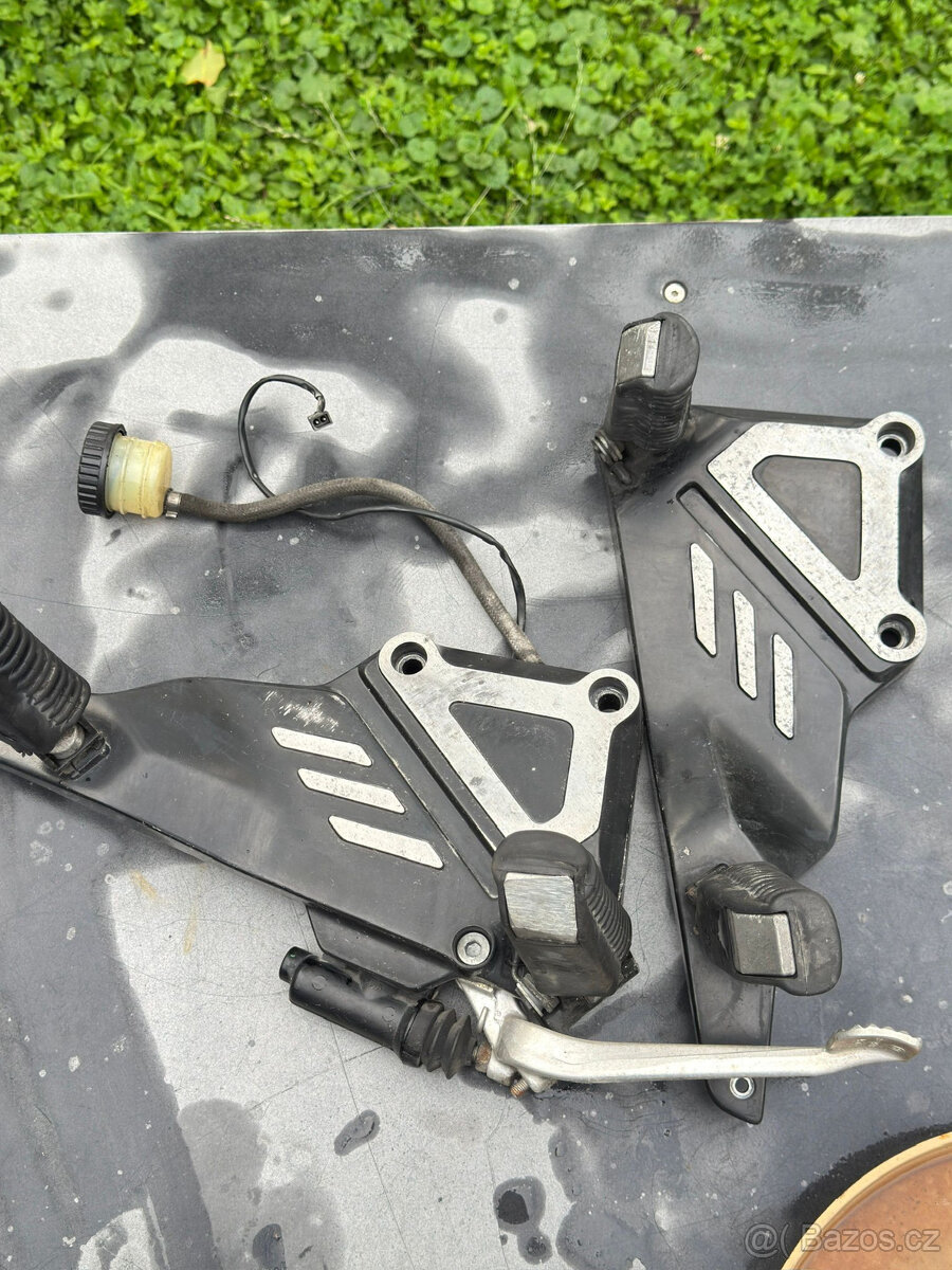 Stupačky k BMW K1100 RS - 2