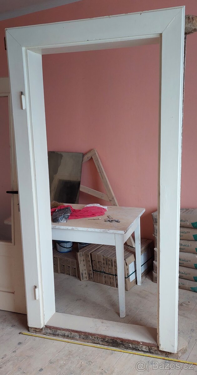 Dřevěné dveře a zárubně - 2