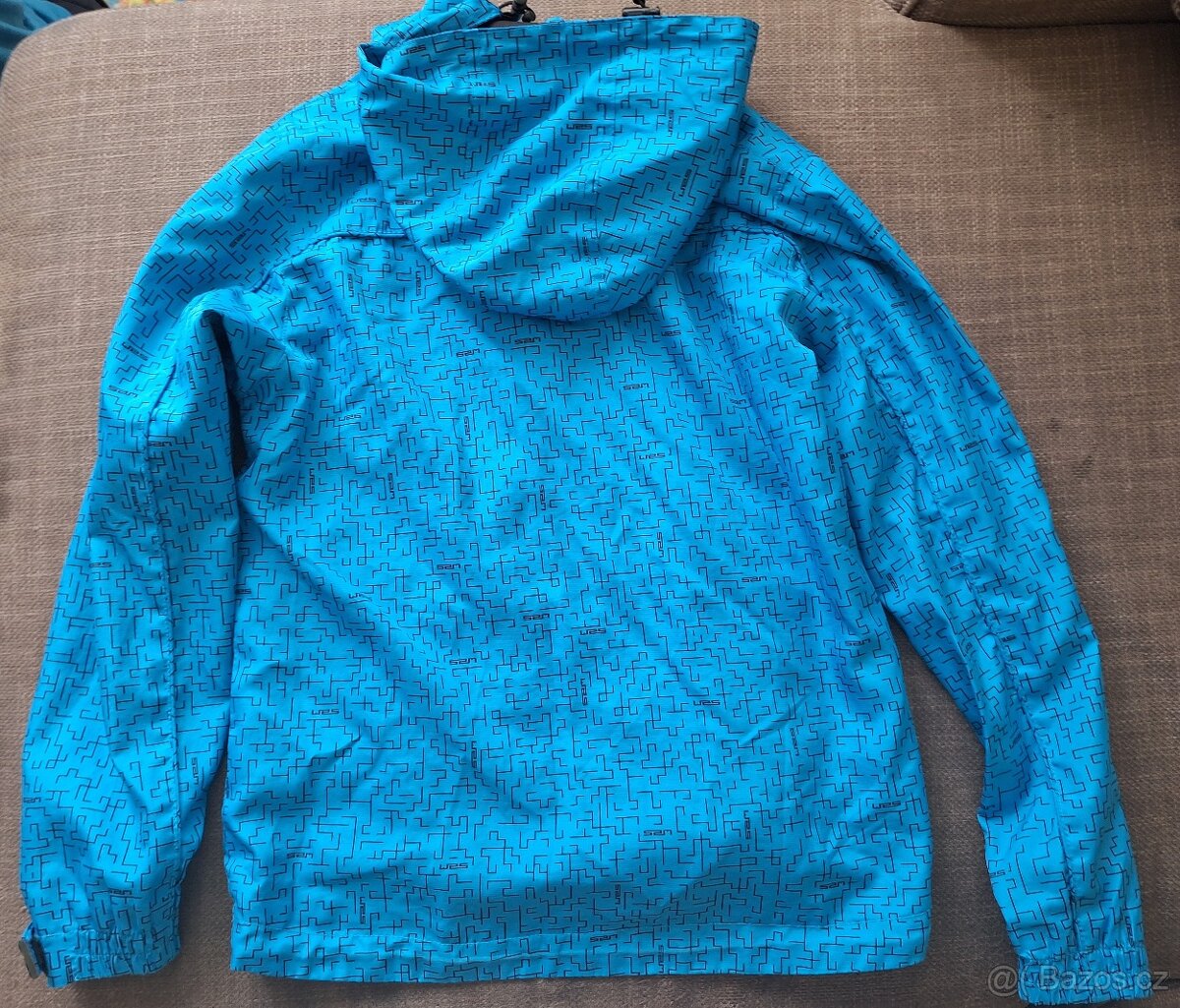 Slabší bunda vel. 158 - 2