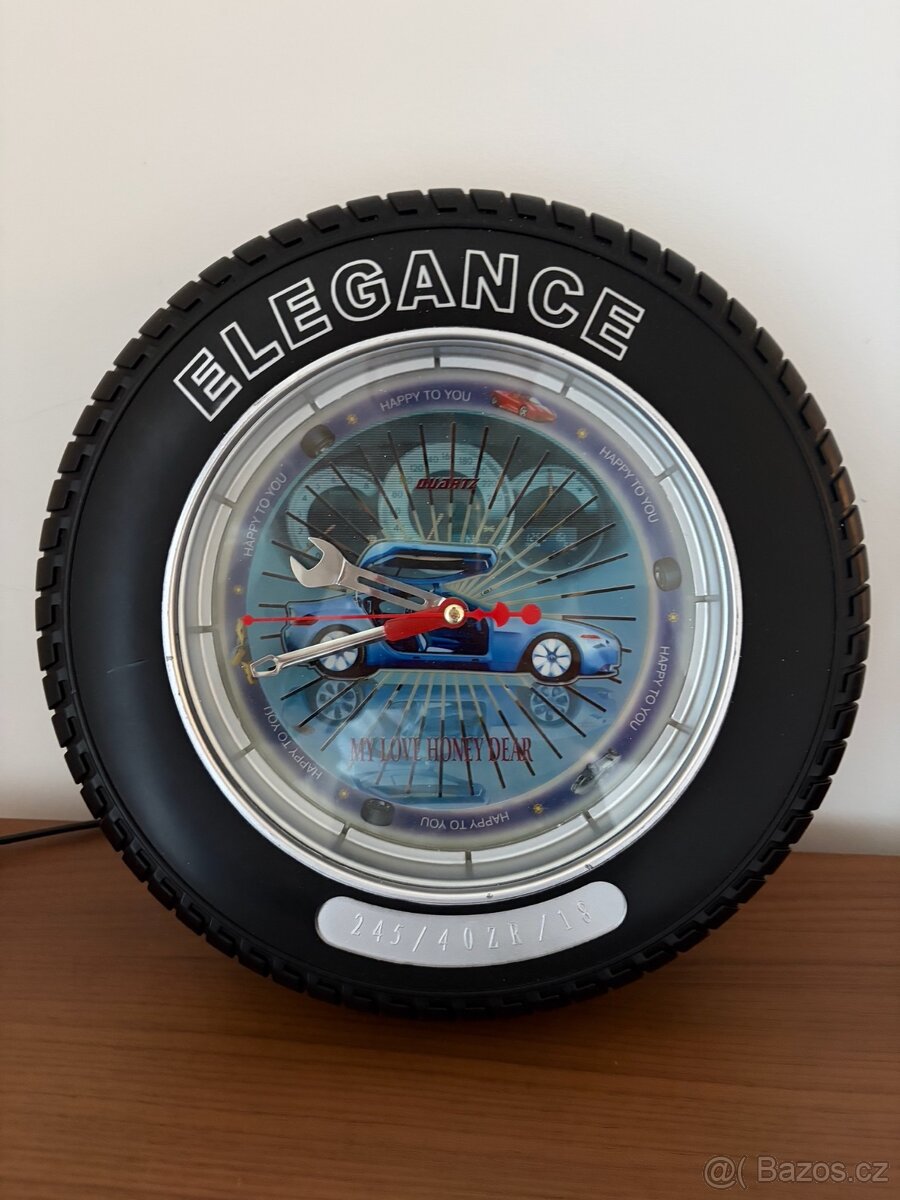 hodiny ve tvaru pneumatiky — Tyre Model Clock "Elegance" - 2