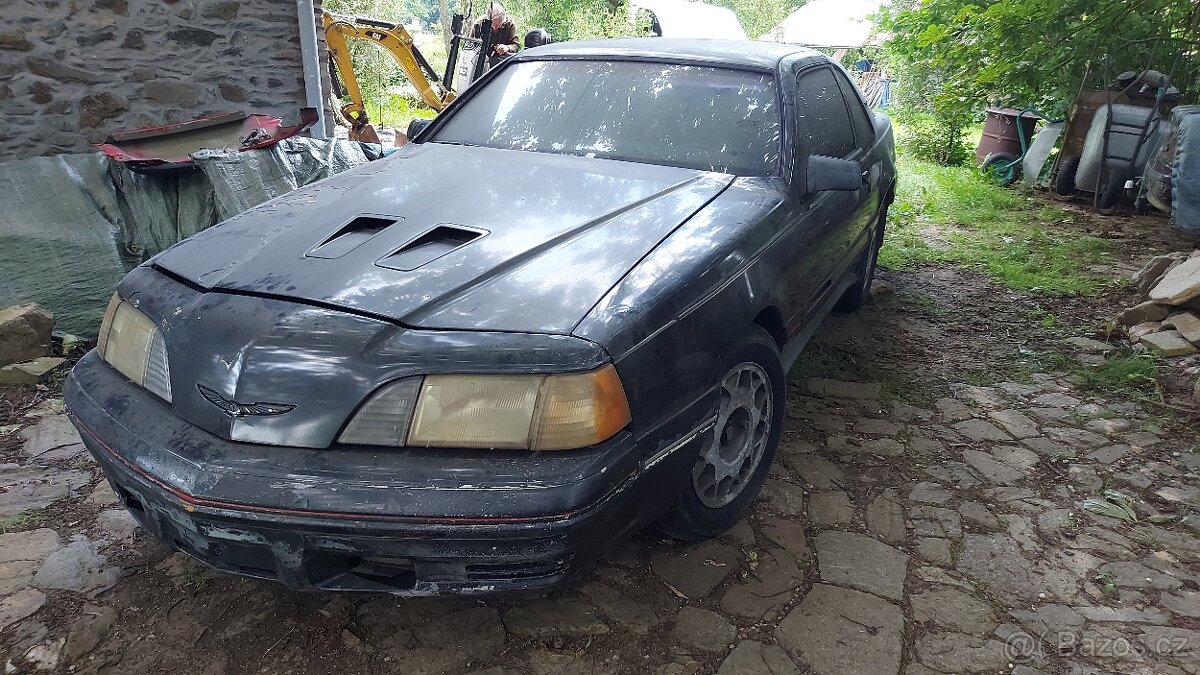 Ford Thunderbird 1988 - celé auto/díly - 2
