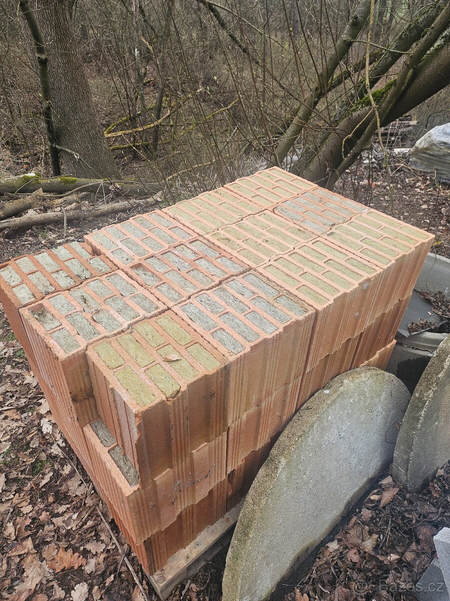 Broušená cihla - 2