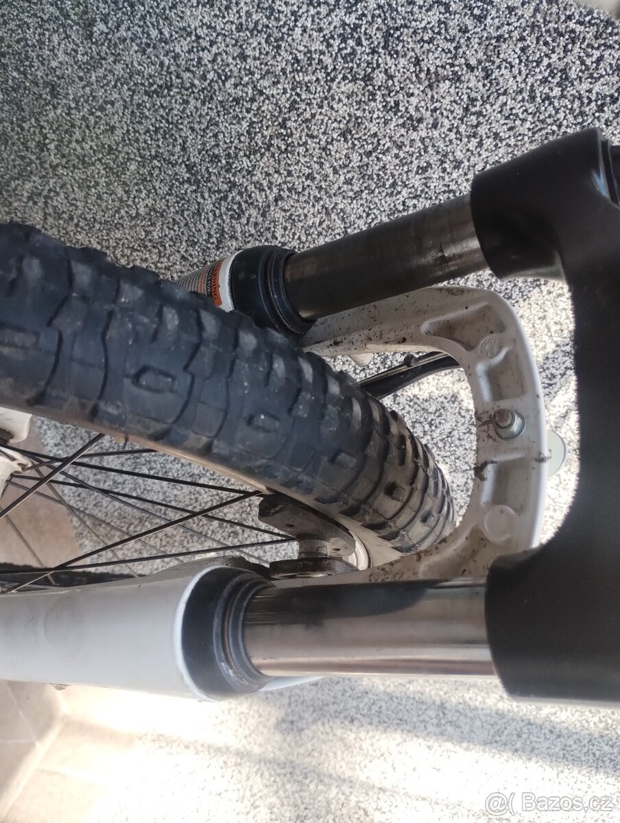 dětské kolo Specialized "20 - 2