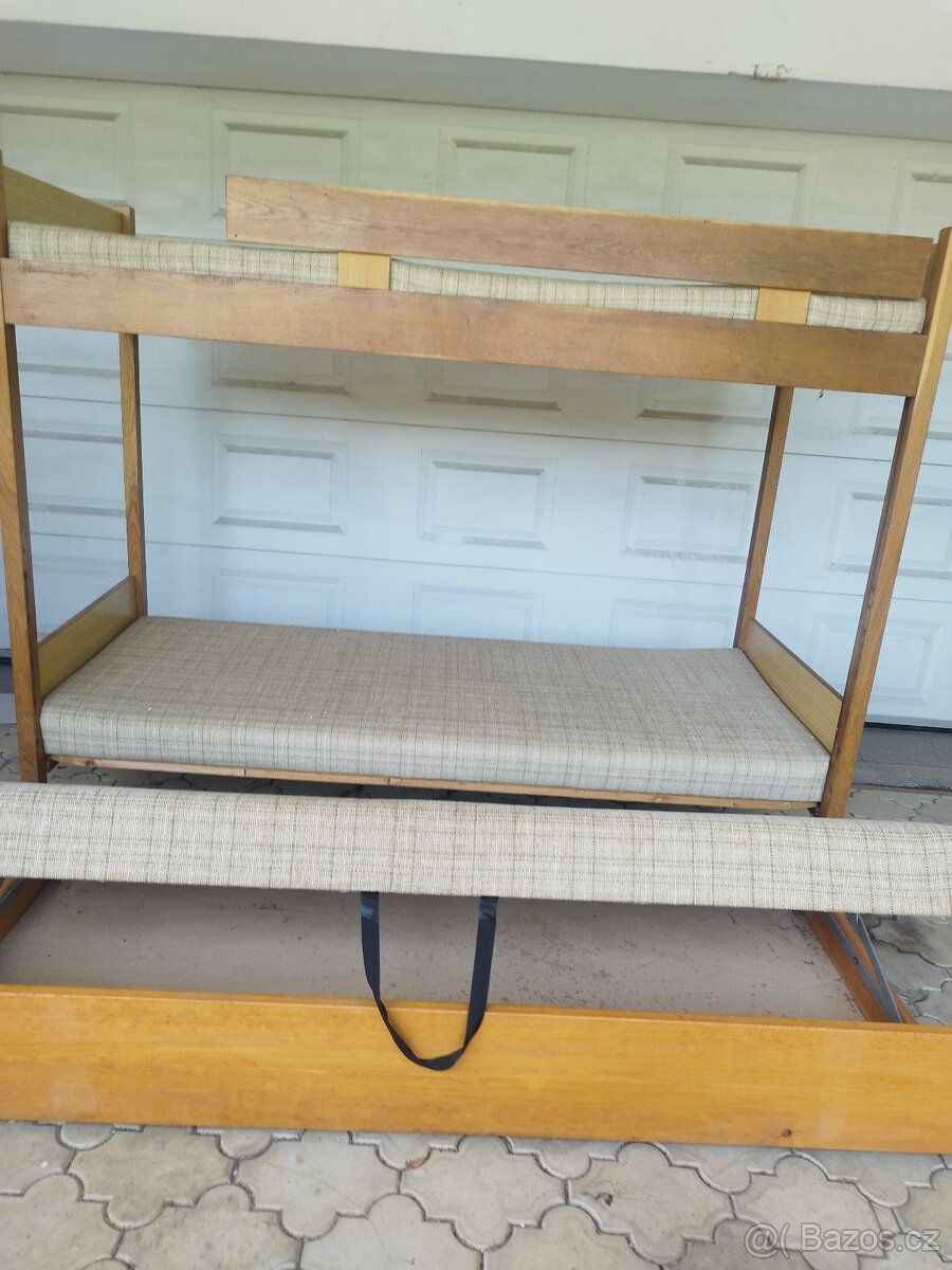 3 lůžková palanda 3 postele - 2