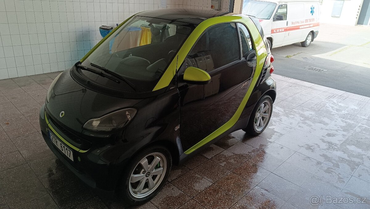 Smart Forfwo Coupe - 2