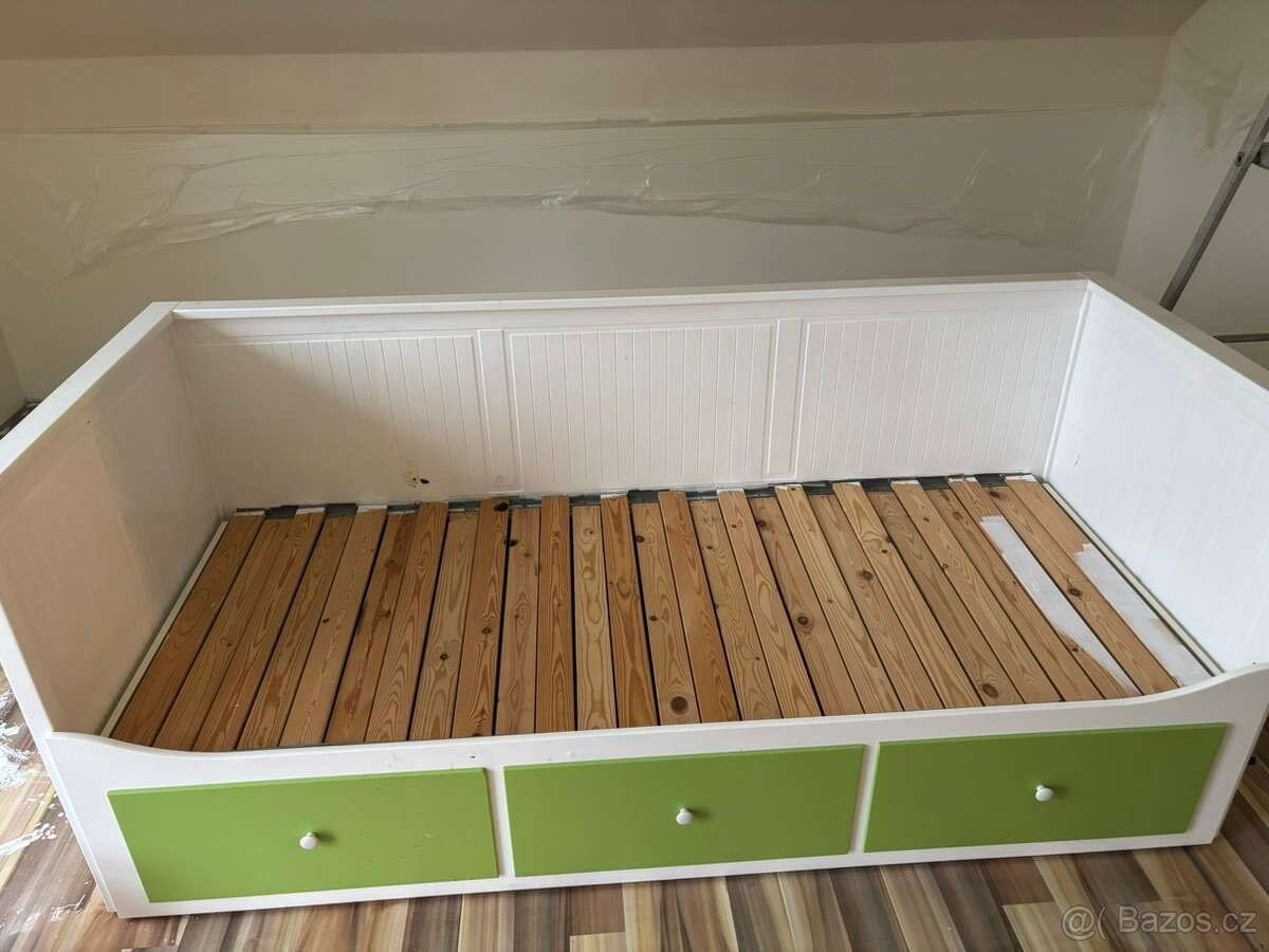 HEMNES IKEA + 2 matrace - 2