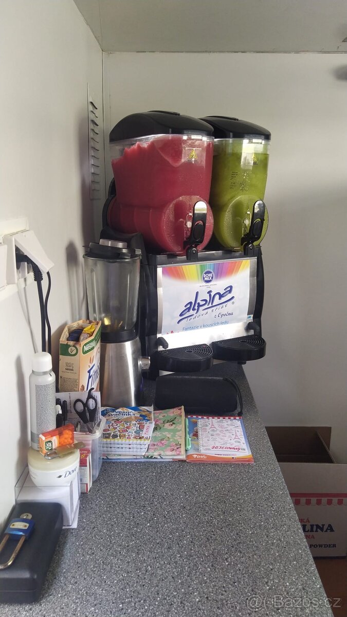 Zmrzlinový stánek - 2