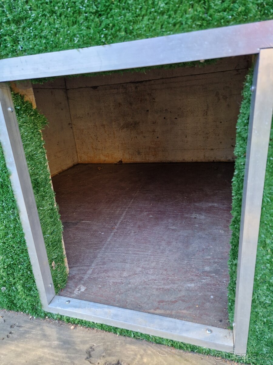 Velká zateplená bouda pro psa - 2