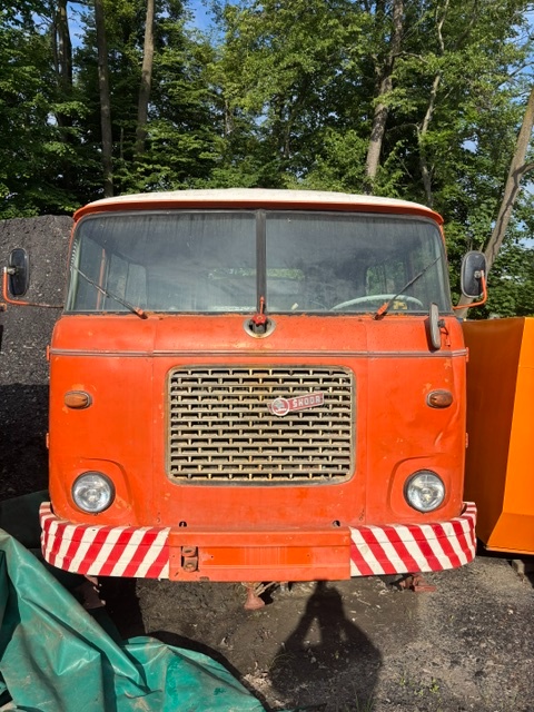 Kropička ŠKODA 706 RT - 2