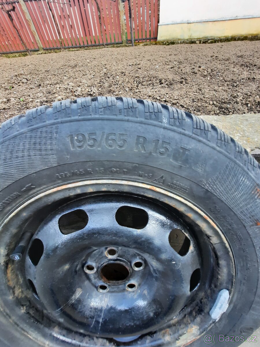 Zimni pneu 195/65/r15 - 2