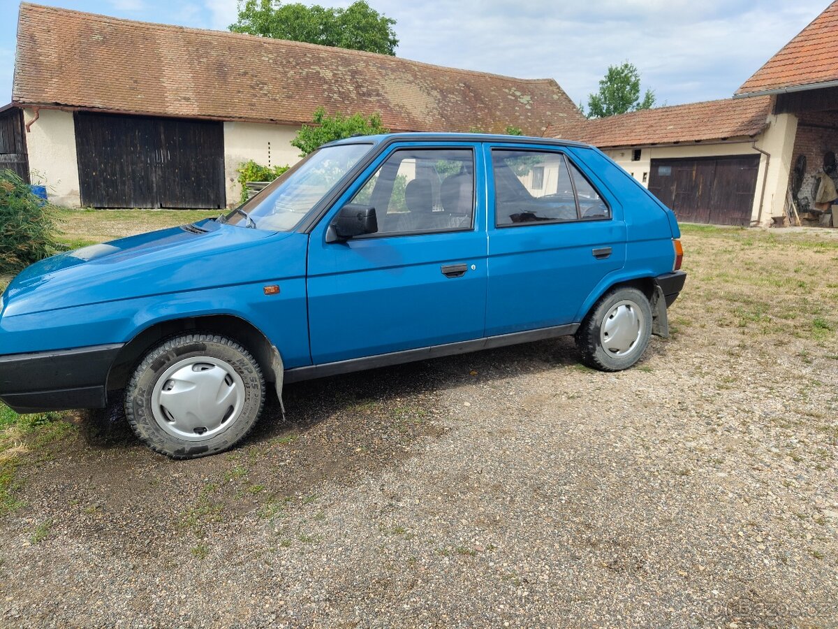 Škoda Favorit 135 LS - 2