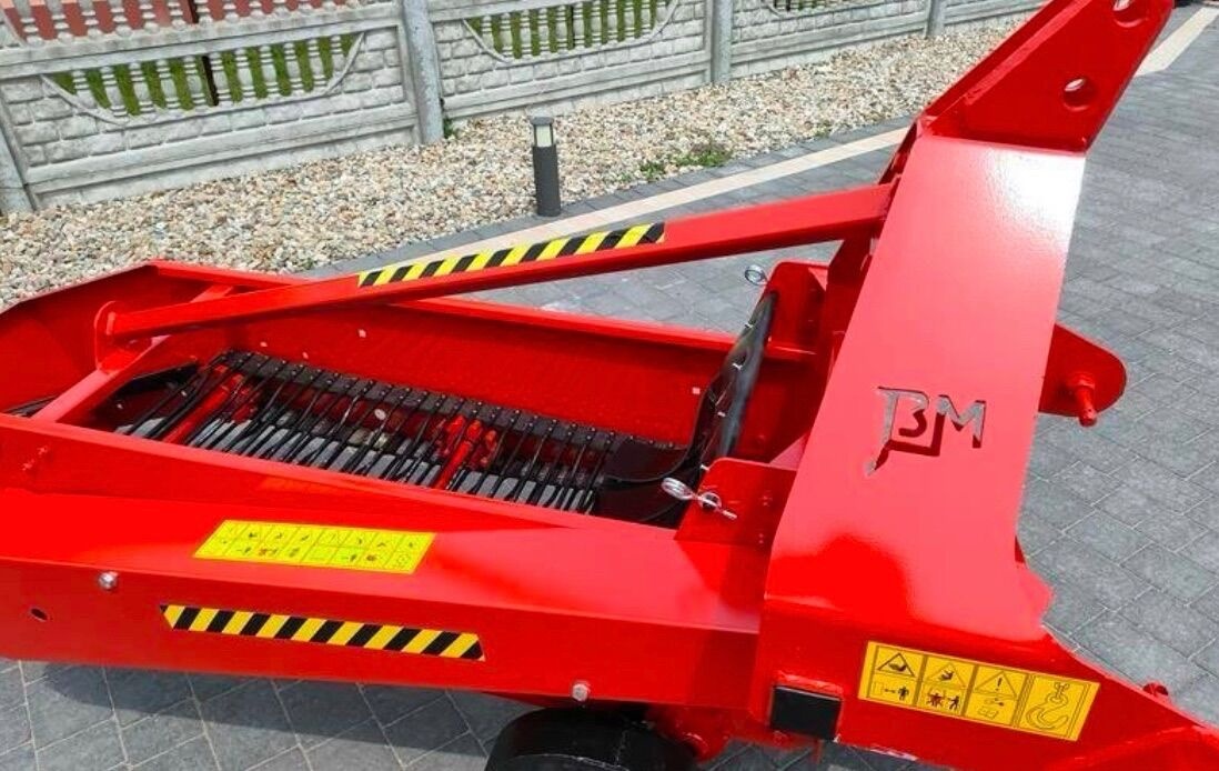 jednořádkový vyorávač brambor na traktor - 2