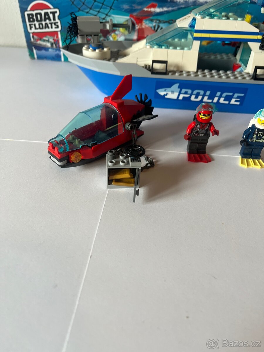 LEGO city 60277 loď - 2
