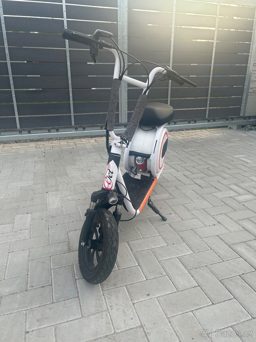 Eljet roadster, PŘI RYCHLÉM JEDNÁNÍ SLEVA - 2