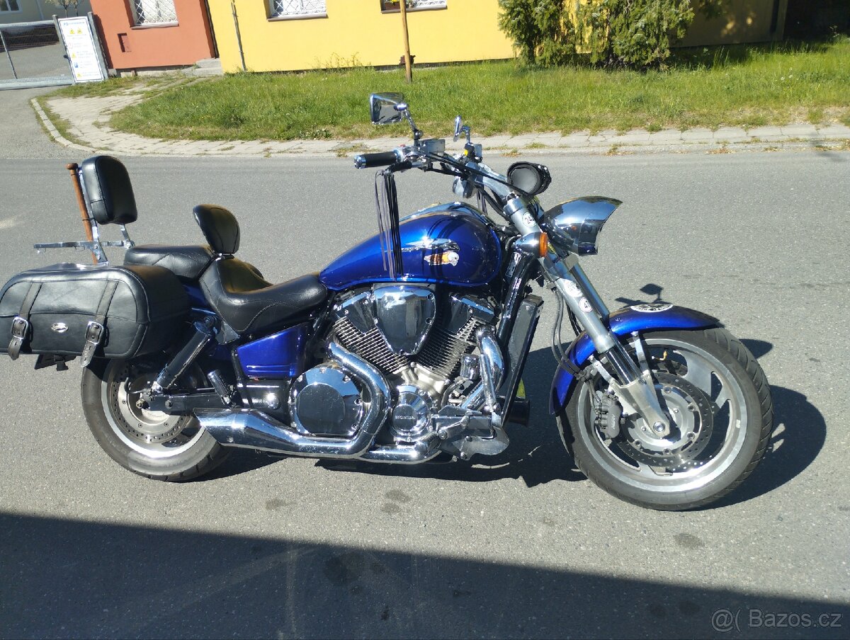 Honda VTX 1800 - 2
