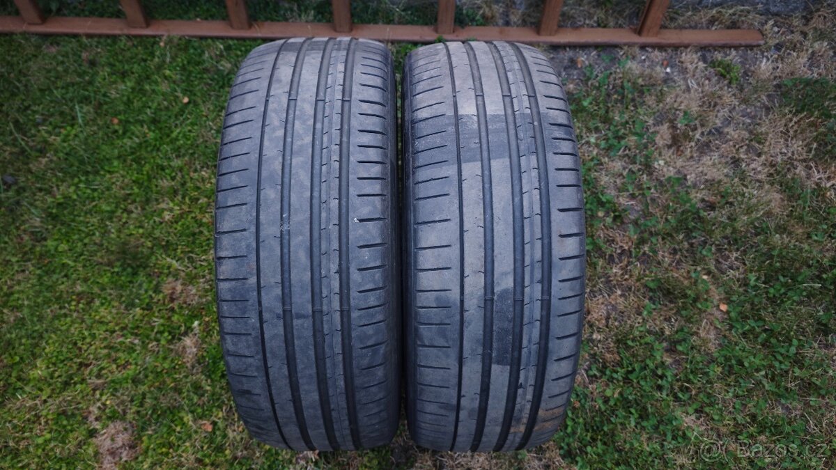 Pneu Pirelli P ZERO 245/40/21 - 2