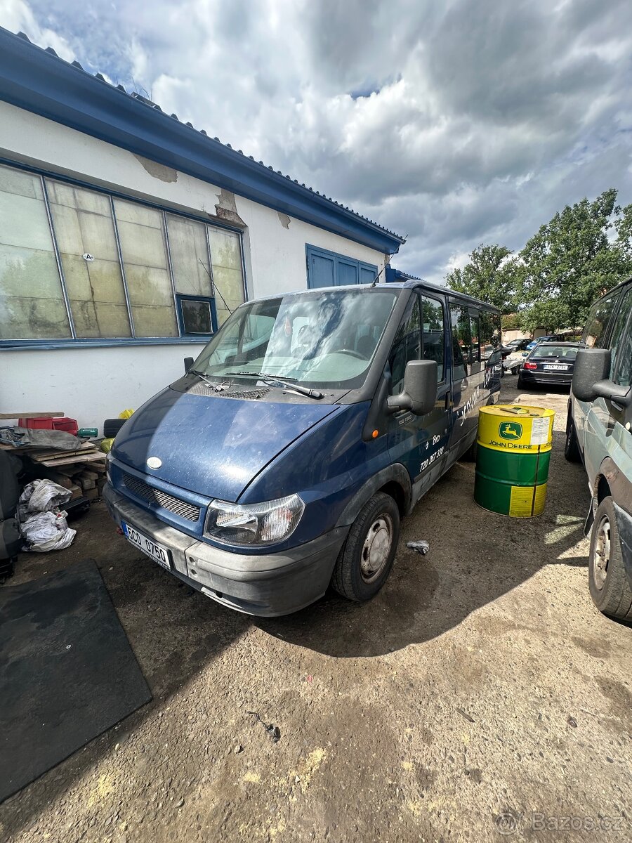 Ford tranzit - 2