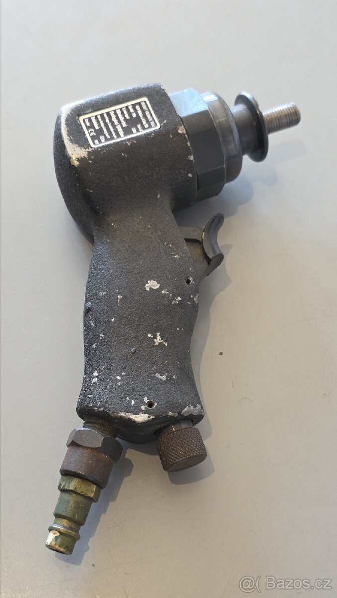 Rotační bruska Rodcraft 7150 - 2