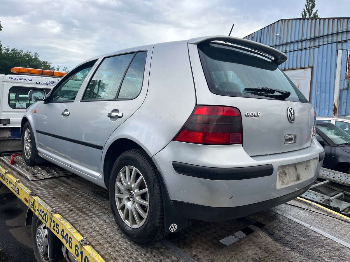 Díly golf 4 1.4 16V - 2