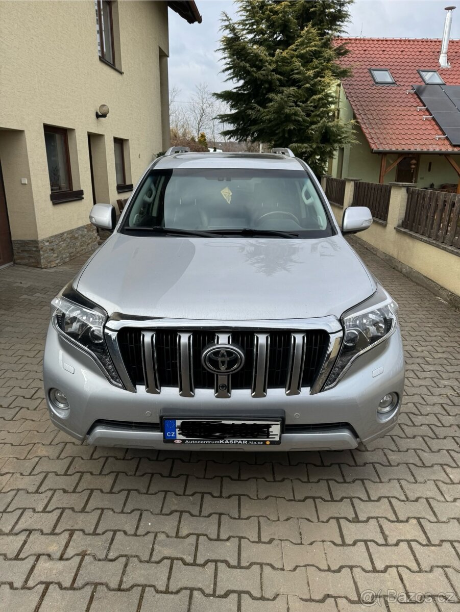 Toyota Land Cruiser 150