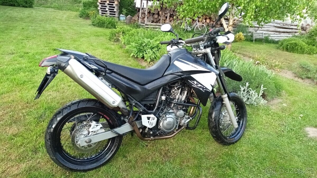 Yamaha XT660R, TOP stav, STK 2029, motard kola