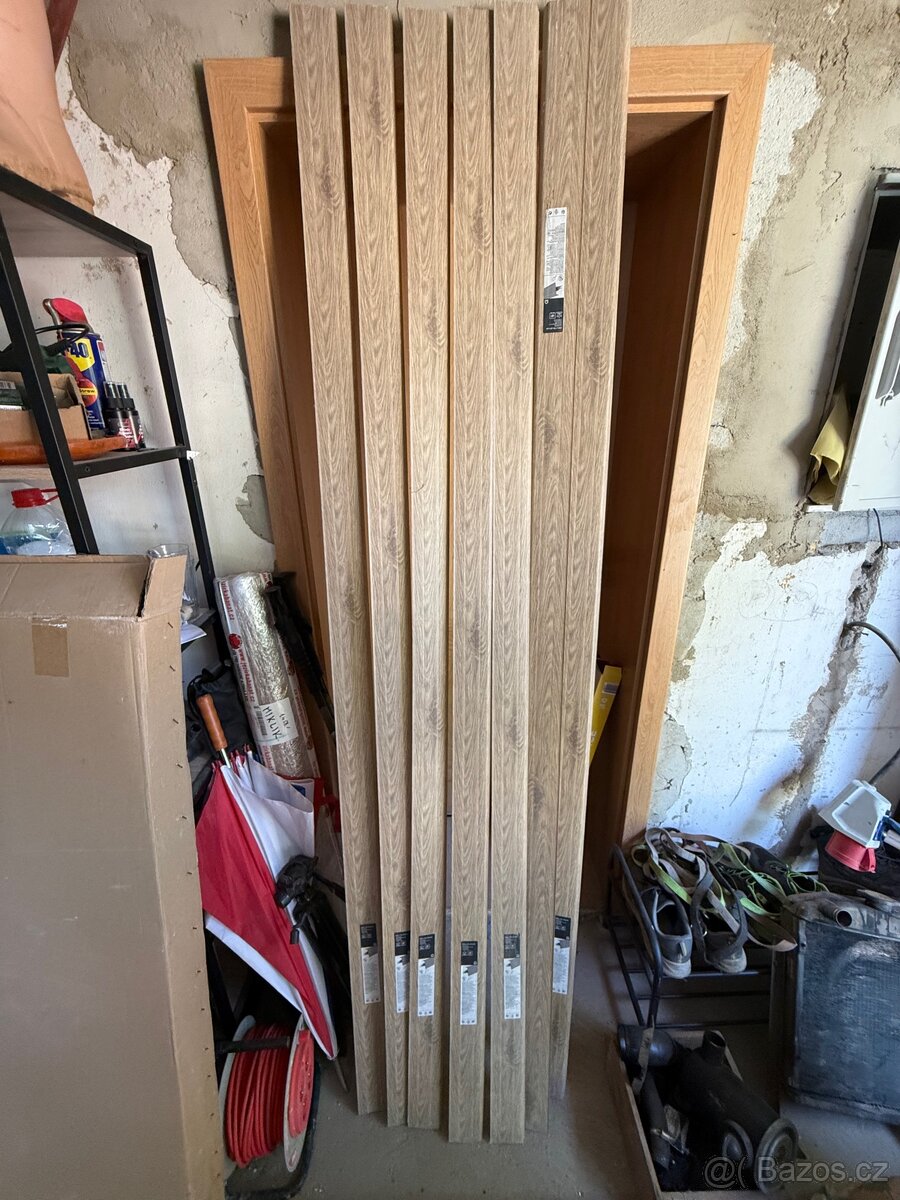 Podlahové PVC lišty 220x7,5 cm - 2