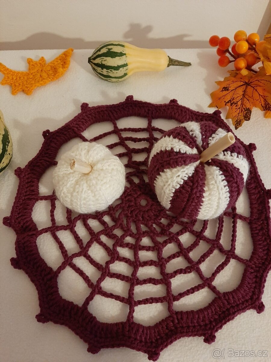 Háčkované dečky a dýně 3. Balikovna 50 k - 2