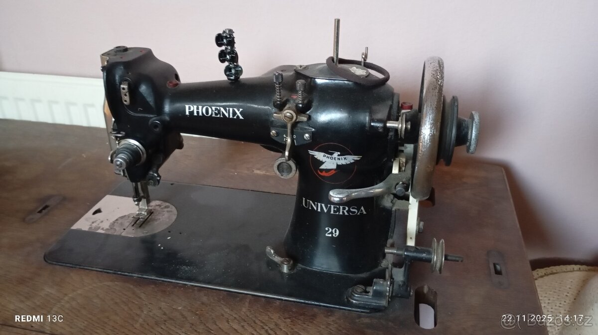 Šicí stroj Phoenix - 2