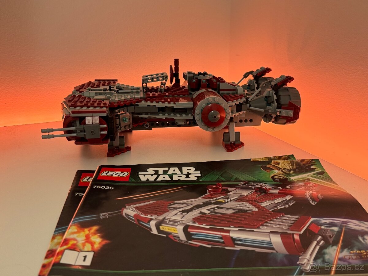 LEGO Star Wars 75025 Jedi Defender-class Cruiser- bez minifi - 2