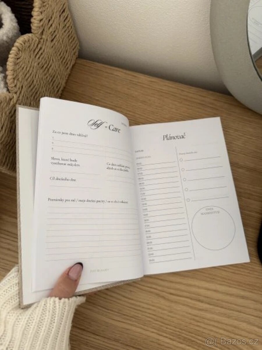 Diář Glow with Kate - 2