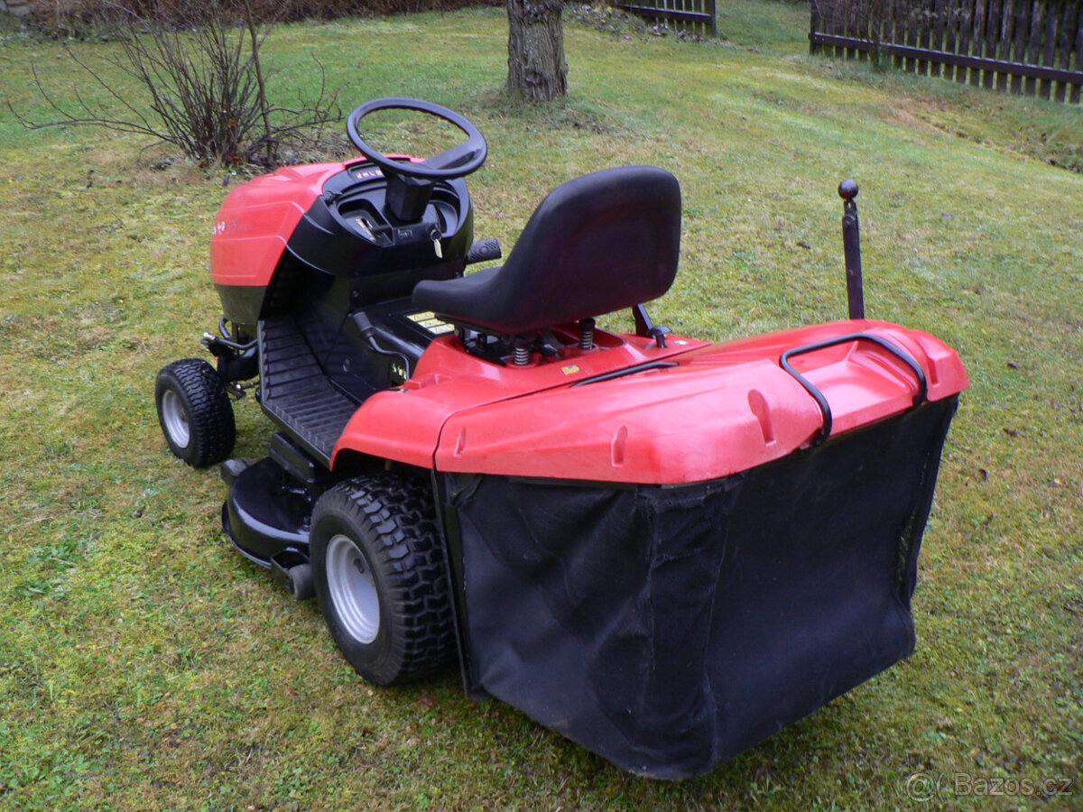 Zahradní traktor SOLO 575 HYDRO - 2