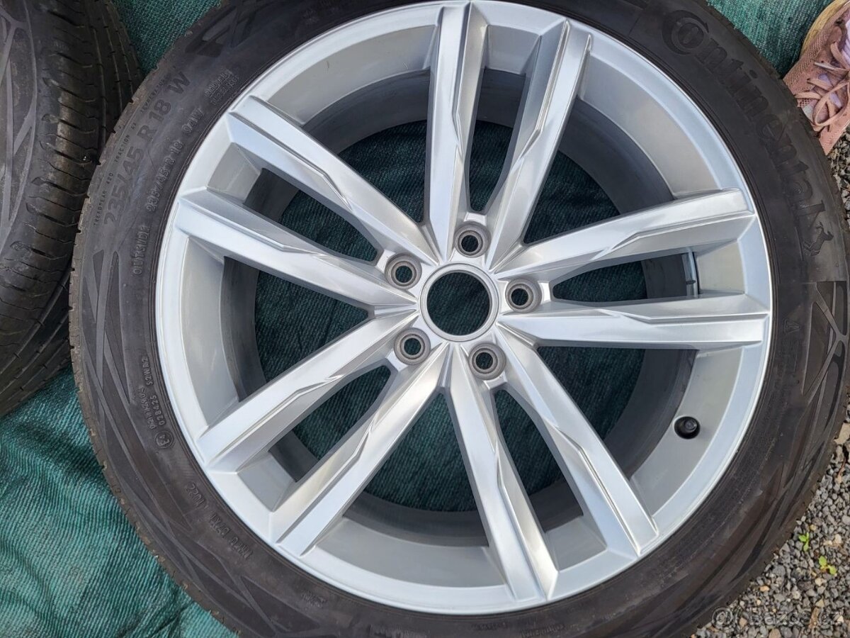 Letní kola Volkswagen Passat B8 Dartfort et44 - 2