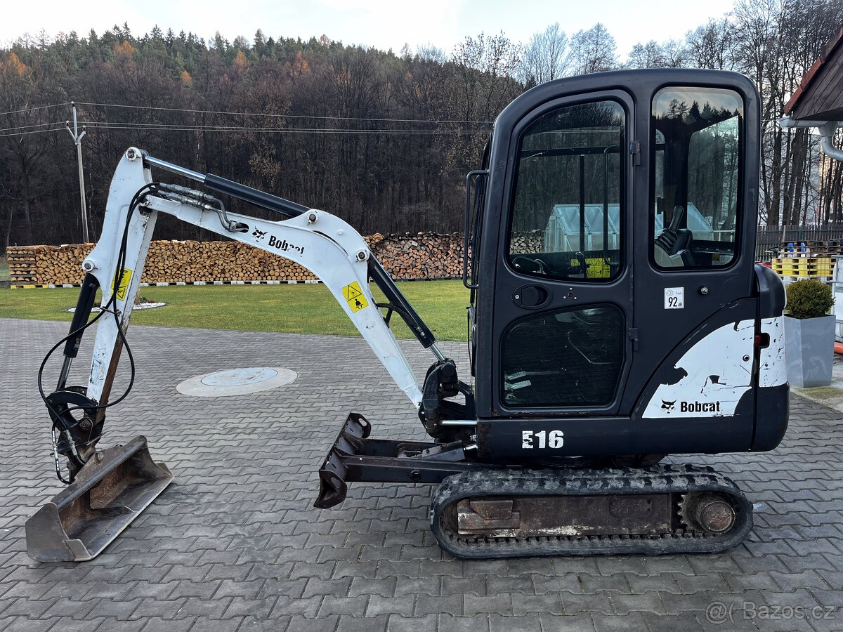 minibagr Bobcat E16 - 2
