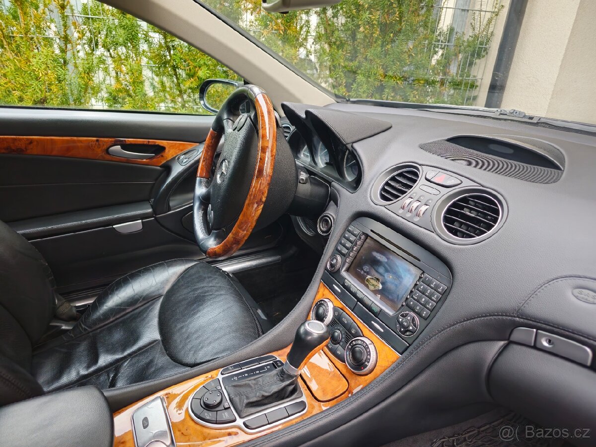Mercedes Benz SL550 - 2