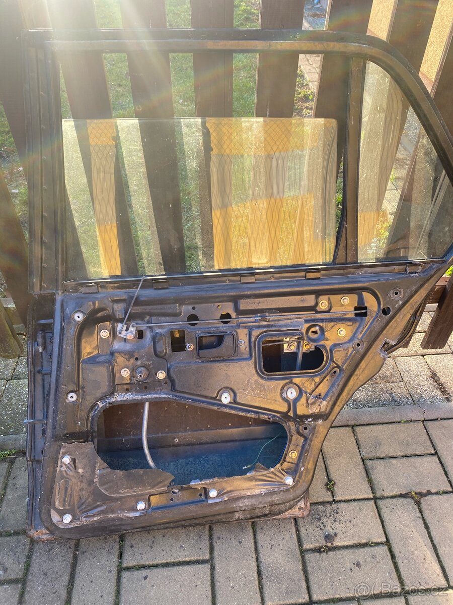 Zadní pravé dveře - 2