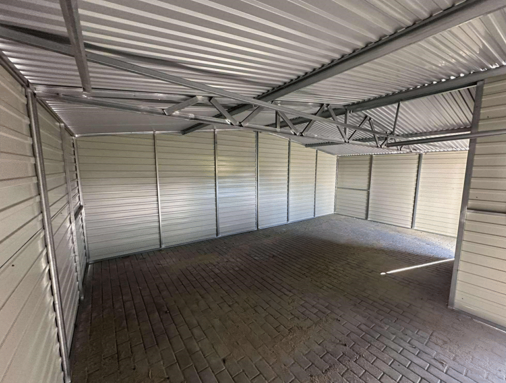 Garaz 7x5m .Dodáni a montáž v ceně. - 2